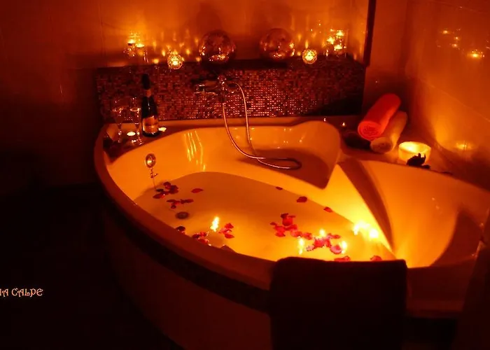 La Bohemia Casco Antiguo 卡尔佩